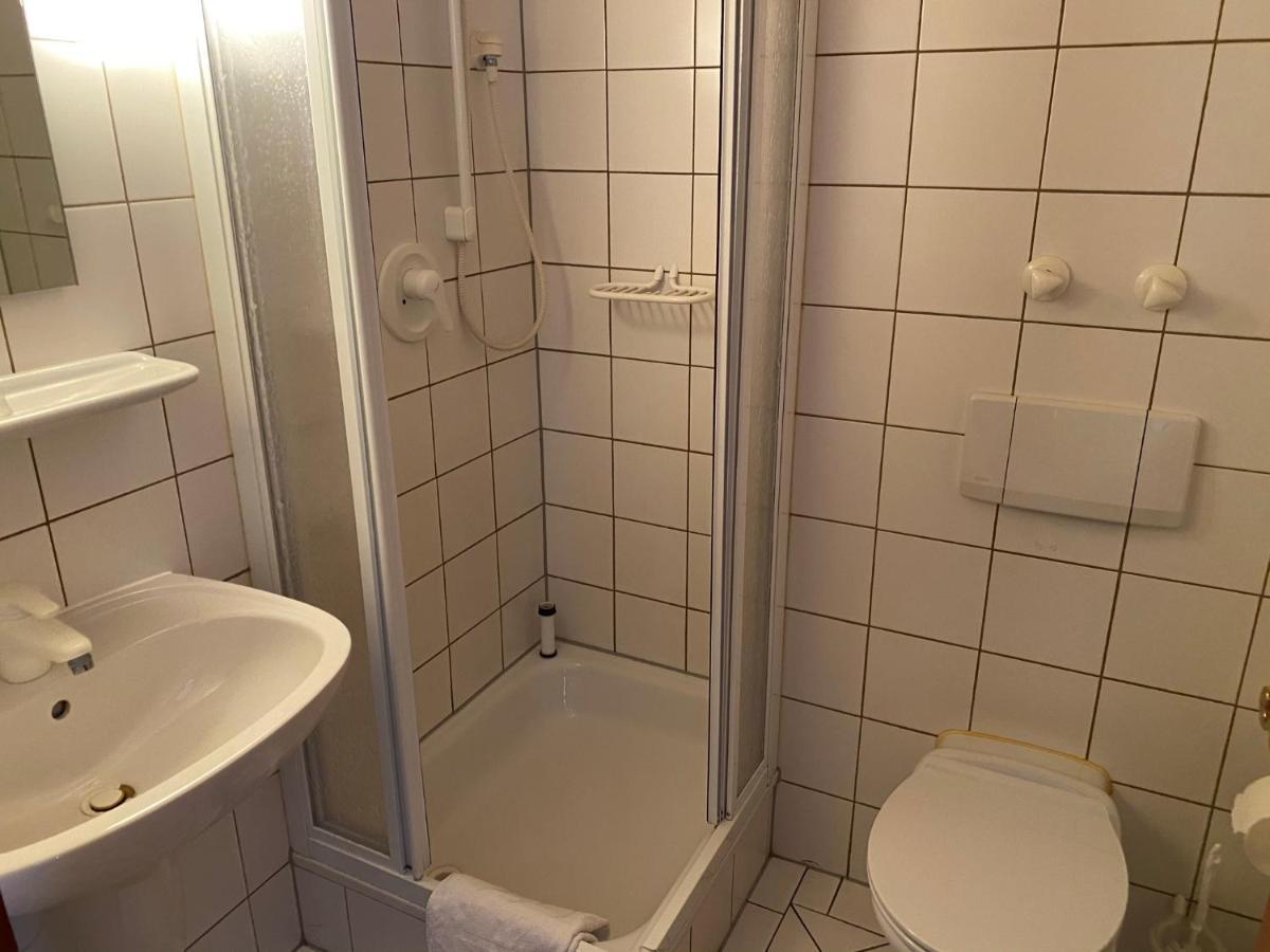 Hotel Weller Kahl Am Main Esterno foto