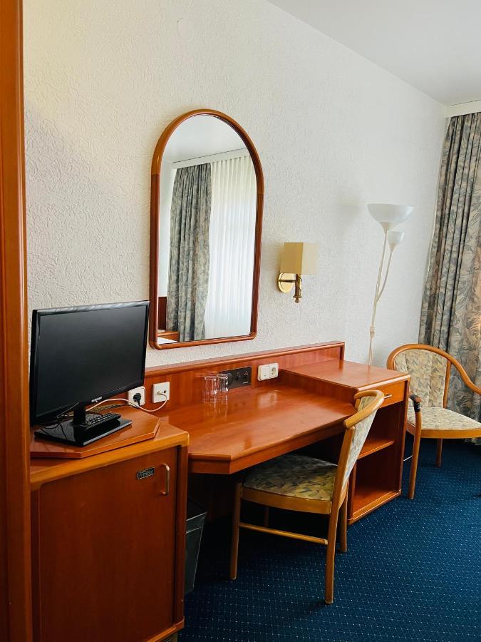 Hotel Weller Kahl Am Main Esterno foto